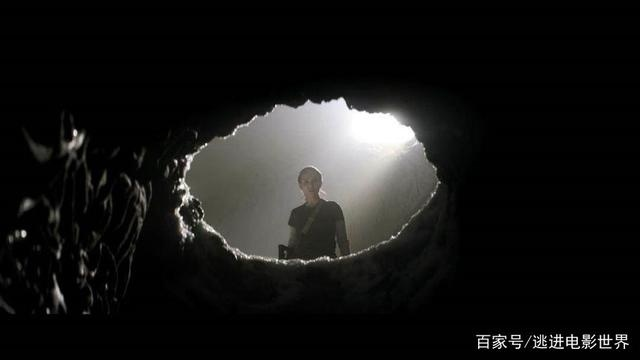 (深渊的历史意义)深入探讨深渊的多重含义及其在文学与哲学中的象征意义