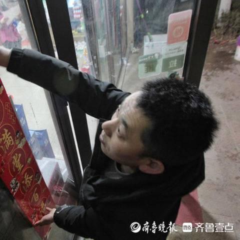 十万个小伙伴参与抢红包版,你敢挑战吗?快来加入我们的抢红包大军吧!