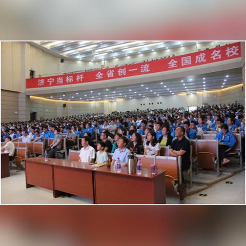 探寻无干扰的纯净生活:一次走进'希望之村'全无广告的人文环境体验旅程